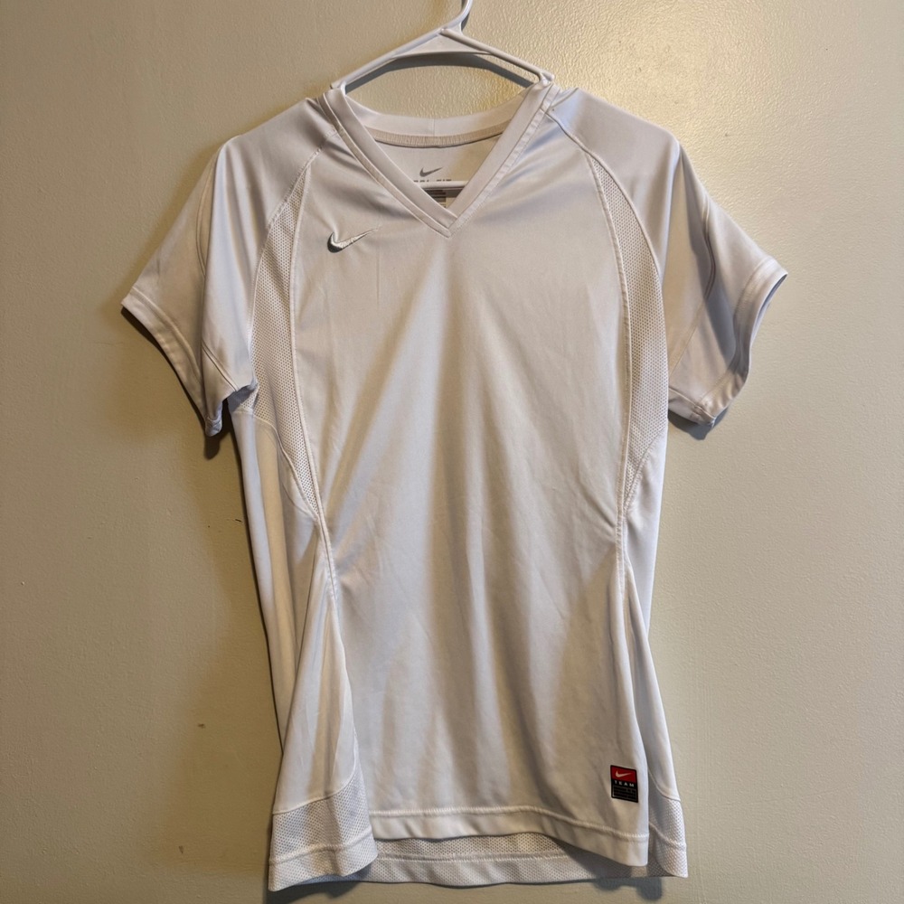 Nike Dri-FIT T Shirt Women's Medium White Athletic Training Gym Activewear Top